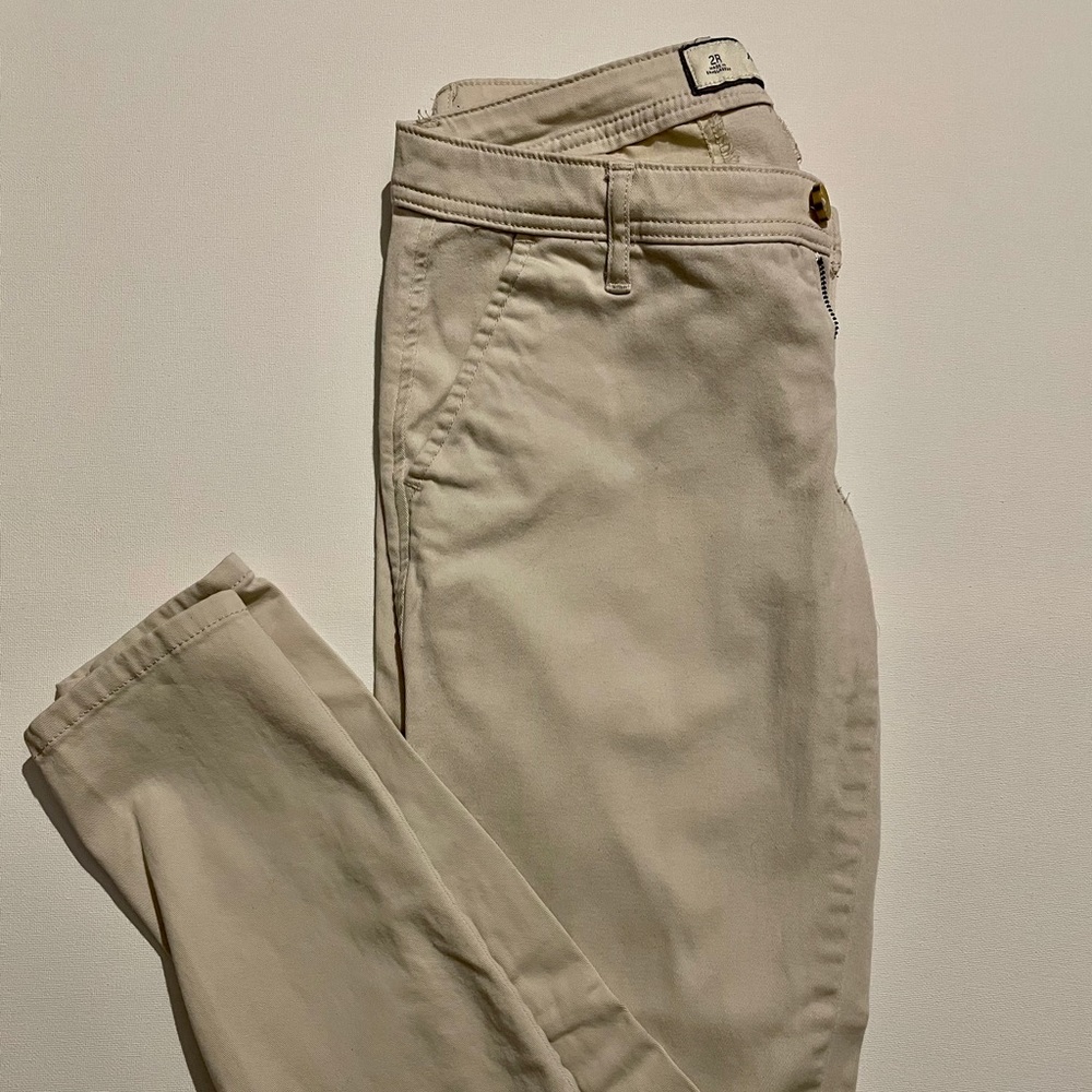Abercrombie & Fitch Skinny Khaki